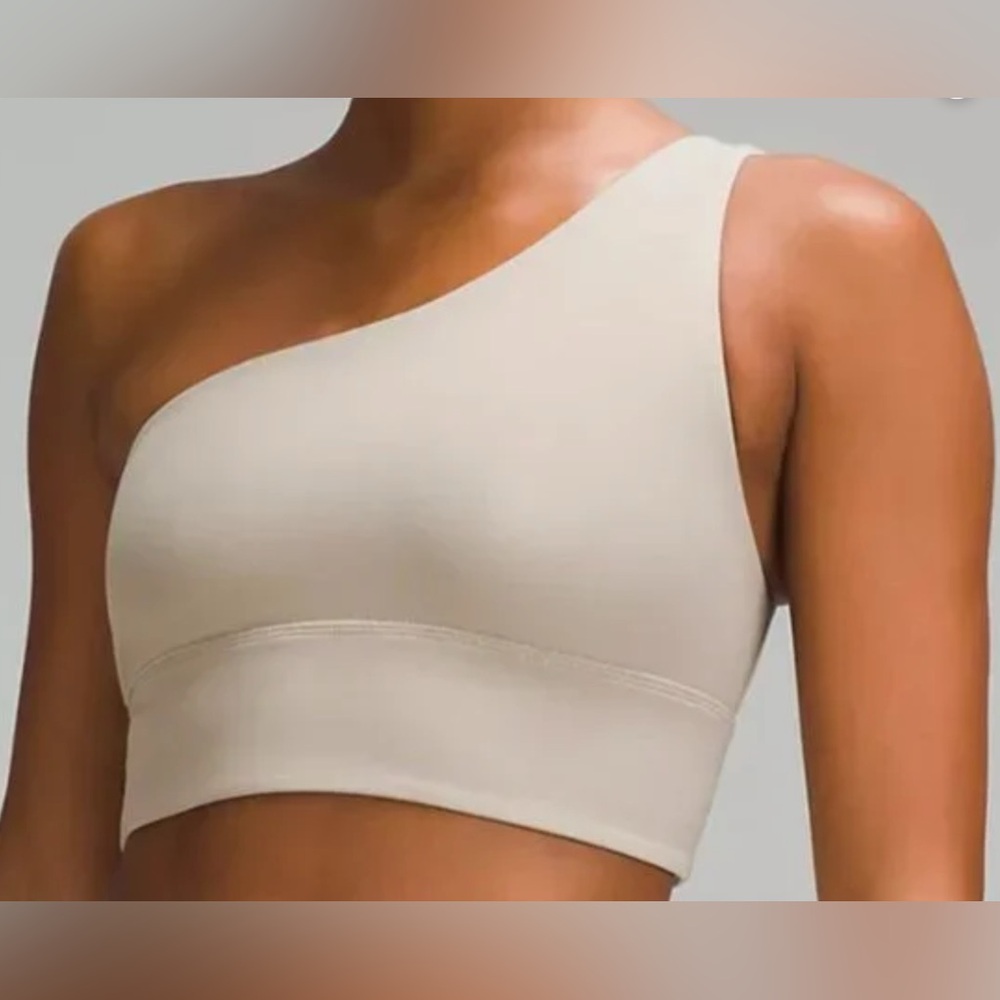 Lululemon align asymmetrical bra NWT size 8